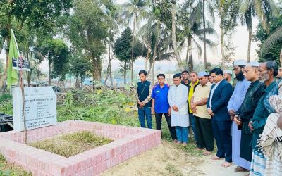 মহেশখালীর শহীদ তানভীর ছিদ্দিকীর কবর জিয়ারত করলেন নবাগত ইউএনও