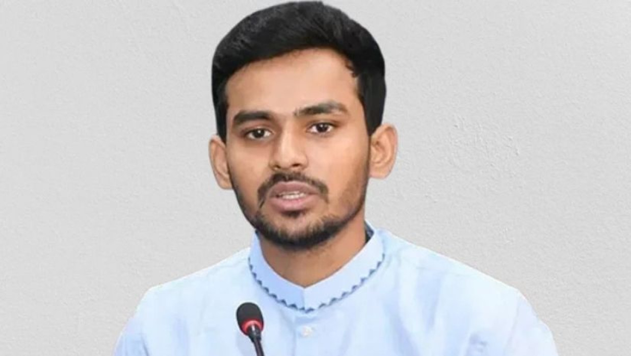 ইশতেহার দিয়ে বাস্তবায়ন না করতে পারার সংস্কৃতিতে ঢুকবে না এনসিপি: আসিফ