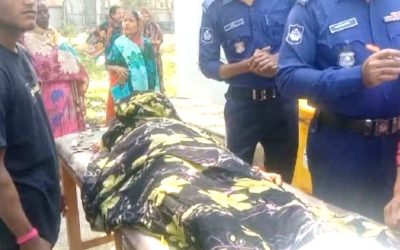 কুতুবদিয়ায় ঘরে ঢুকে গৃহবধূকে কুপিয়ে হত্যা