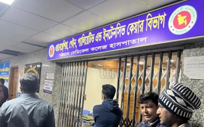 টেকনাফে গুলিবিদ্ধ শিশু আশংকাজনক অবস্থায় আইসিইউতে