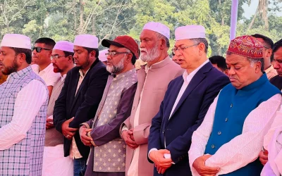 মতভেদের উর্ধ্বে উঠে যেনো বসবাস করতে পারি- সাবেক মেয়রের পিতার জানাজায় সালাহউদ্দিন
