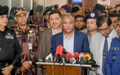 নির্বাচনে সংশ্লিষ্টদের সততা ও নিষ্ঠার সঙ্গে দায়িত্ব পালনের নির্দেশ স্বরাষ্ট্র উপদেষ্টার