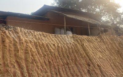 পেকুয়ায় থামেনি পাহাড়কাটা, ভূমিধসের ঝুঁকিতে বসবাসকারী পরিবার
