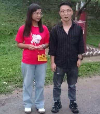 নাইক্ষ‍‍্যংছড়ির বাইশফাঁড়ি থেকে সন্দেহভাজন বিদেশি নাগরিকসহ আটক ২