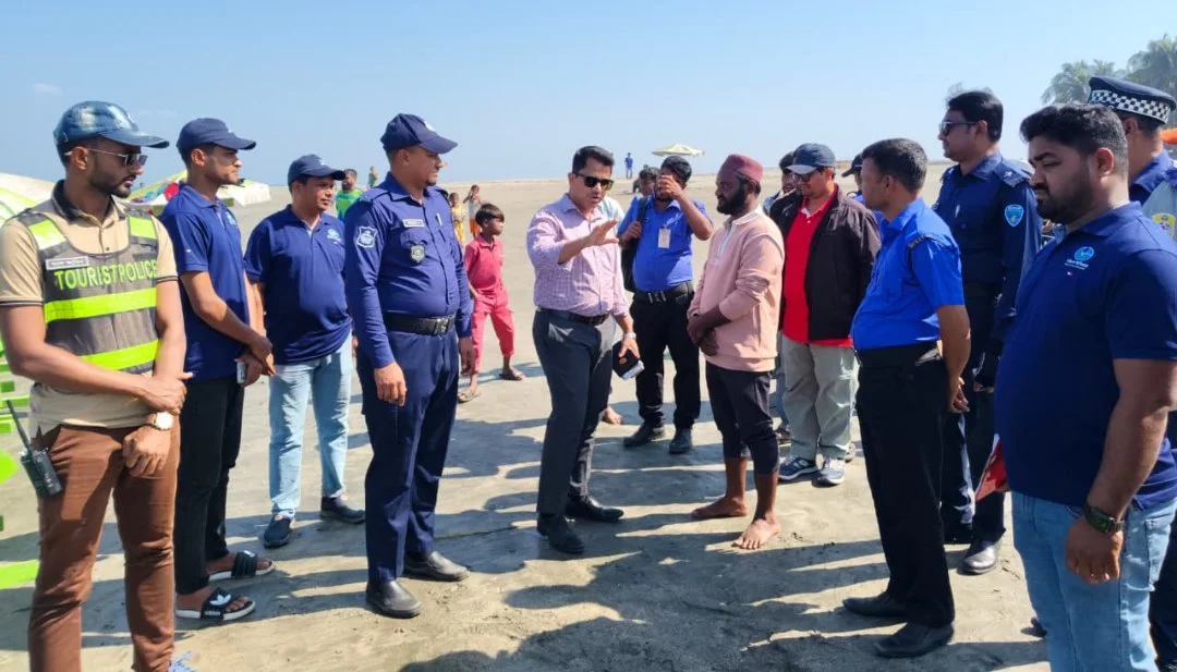 পরিবেশ সুরক্ষায় সেন্টমার্টিনে যৌথ অভিযান, ৭৬ হাজার টাকা জরিমানা