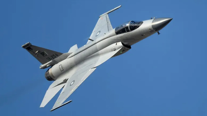 সুযোগ হাতছাড়া করেছে ভারত, পাকিস্তানের জেএফ–১৭ হয়ে উঠেছে গেমচেঞ্জার