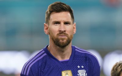 এইবারে ভোট দিবেন না লিওনেল মেসি