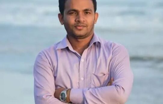 অনিক দে দুর্নীতির অভিযোগ পেছনে ফেলে রাজস্ব শাখায় পদায়ন