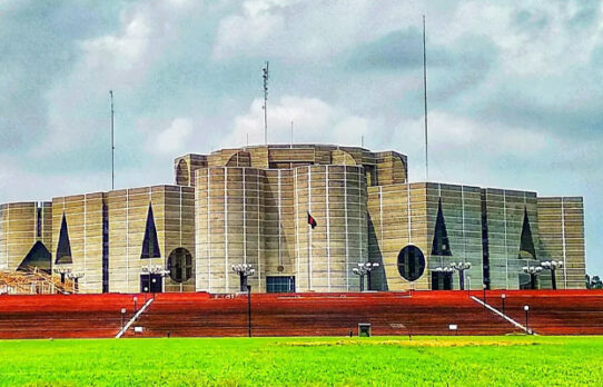 সংসদে কেনাকাটায় ‘হরিলুট’, হাসনাতসহ পাঁচ এমপিকে নিয়ে তদন্ত কমিটি
