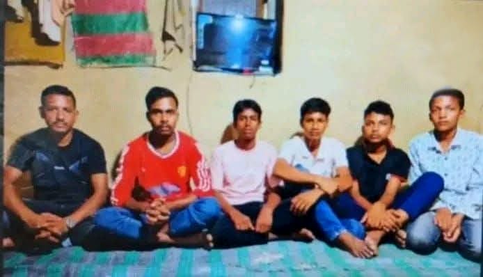 বিদেশ পাঠানোর প্রলোভনে চকরিয়ার ৬ কিশোর যুবককে অপহরণ