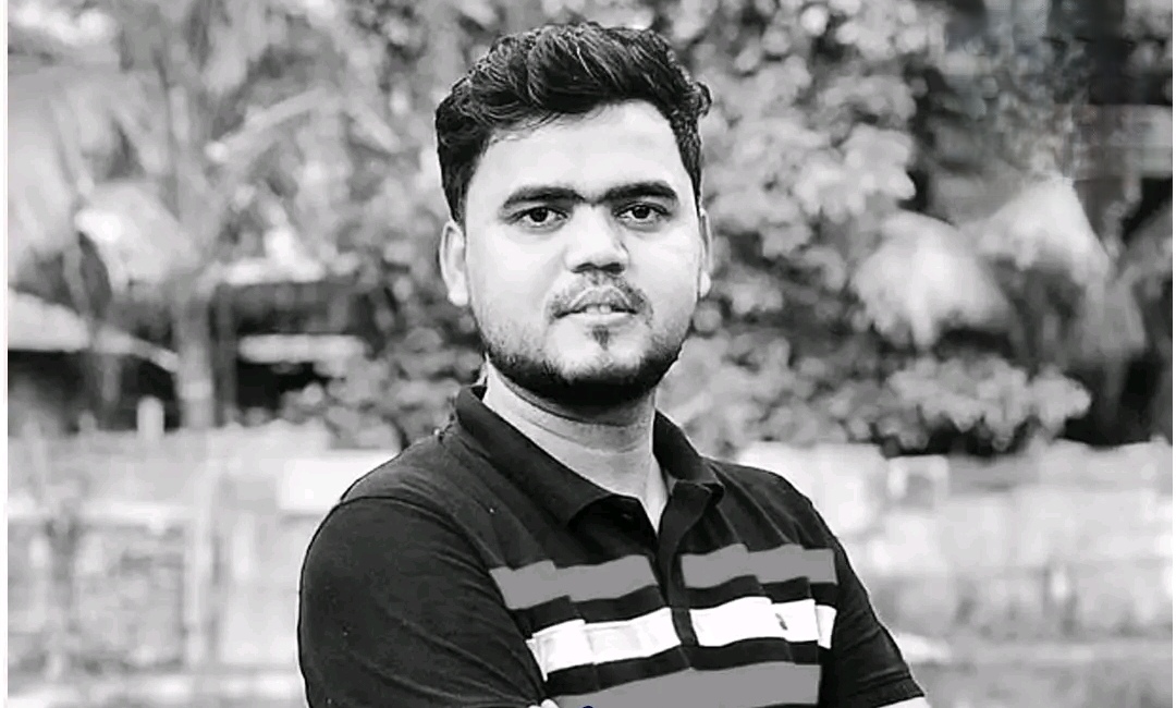 ফেসবুকে পোস্ট লিখে ১৫ মিনিট পর দুর্ঘটনায় এক যুবকের মৃত্যু