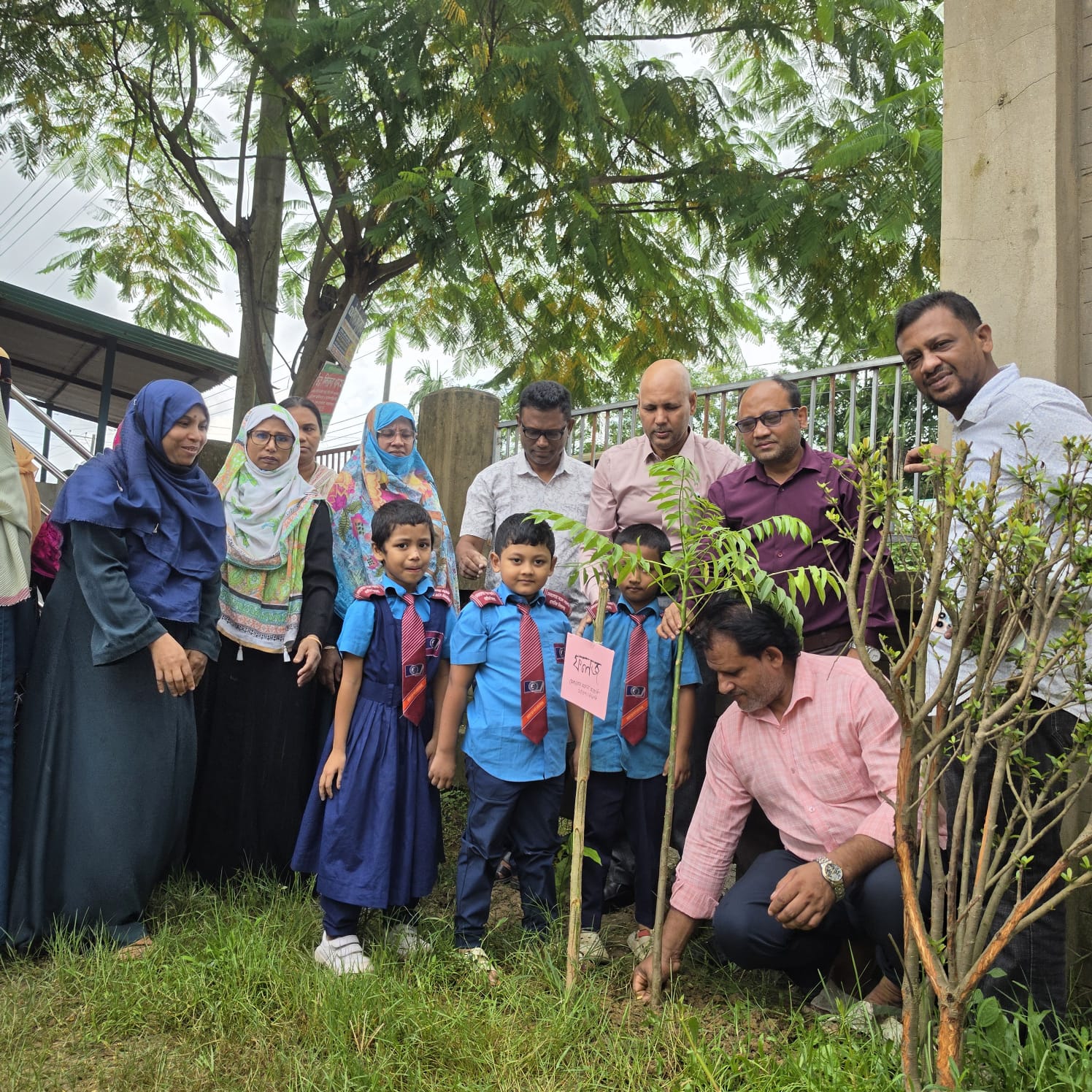 প্রধানমন্ত্রীর উদ্বোধনের আলোকে রামুতে একযোগে বৃক্ষরোপণ কর্মসূচি