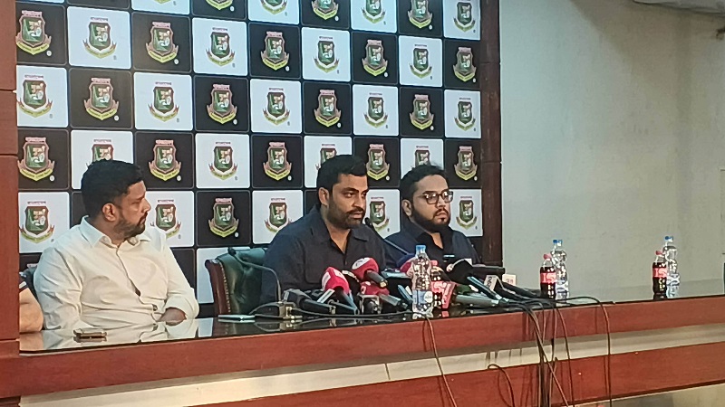 মিরাজকে সরিয়ে লিটনকে নেতৃত্ব দেয়ার কারণ জানালেন তামিম